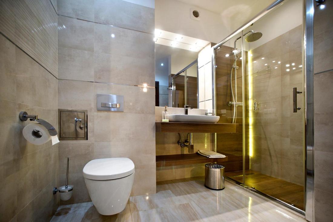 Niepodleglosci Serviced Apartments Varsavia Esterno foto